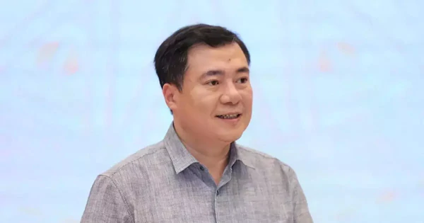 Thứ trưởng Bộ Công Thương Nguyễn Sinh Nhật Tân làm Phó Bí thư Thành ủy TPHCM