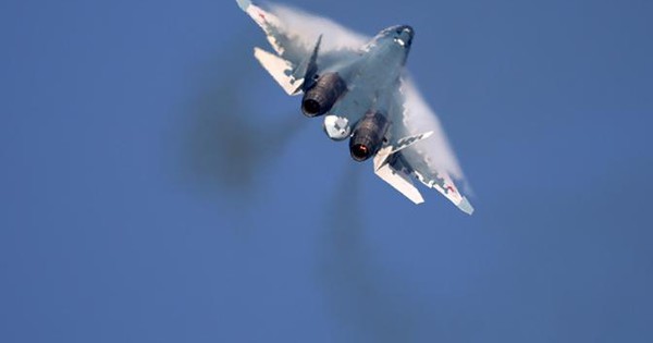 Ukraine khai hỏa dữ dội vào Moscow, Su-57 lập tức "bật chế độ đi săn", truy lùng 1.600 mục tiêu