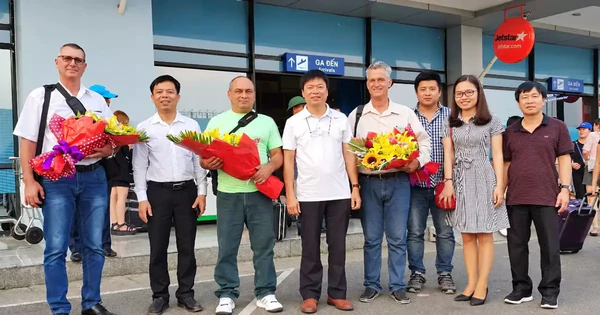 Quảng Trị chuyển vào tài khoản cá nhân tới 500 triệu đồng để thu hút bác sĩ