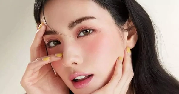 Mỹ nhân có gương mặt đẹp nhất thế giới xin lỗi