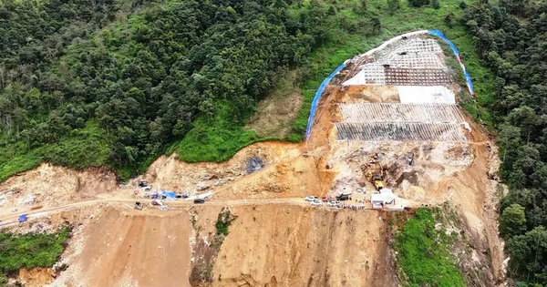 Đường hầm xuyên núi cao nhất Việt Nam đang được Đèo Cả đào dưới "vua đèo" Tây Bắc: Được xếp vào nhóm công trình "cấp đặc biệt", rút ngắn thời gian di chuyển 22km xuống chỉ còn vài phút