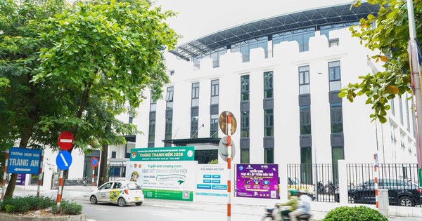 Trường đại học vừa được tỷ phú Nguyễn Thị Phương Thảo chọn đầu tư: Doanh thu đạt 191 tỷ đồng, trả lương 148 tỷ đồng, quy tụ 114 Tiến sĩ, Phó giáo sư, Giáo sư