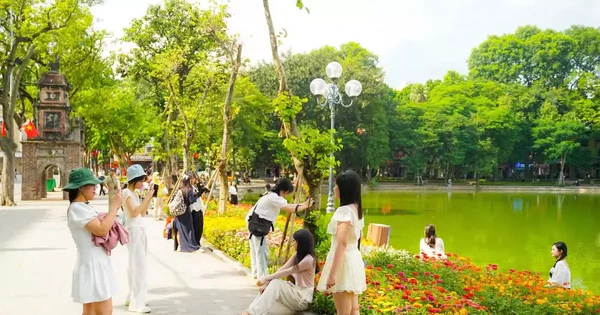 Miền Bắc thời tiết đẹp trước khi mưa dông