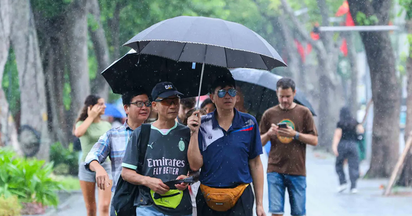 Đêm 9/9, không khí lạnh tràn về, Hà Nội có mưa dông