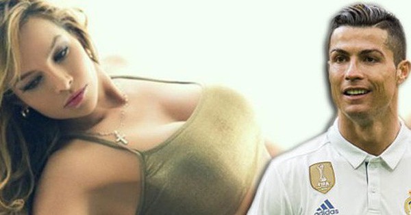Người mẫu tiết lộ chuyện qua đêm với Ronaldo