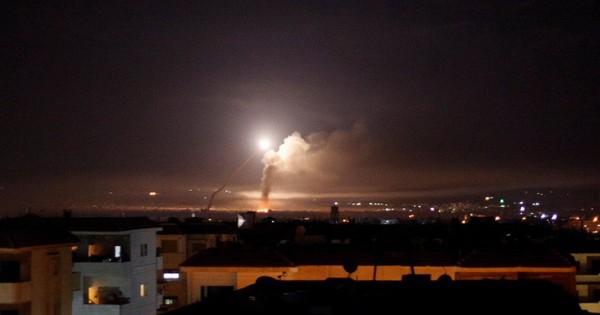 Vì sao Israel tấn công Iran ở Syria?
