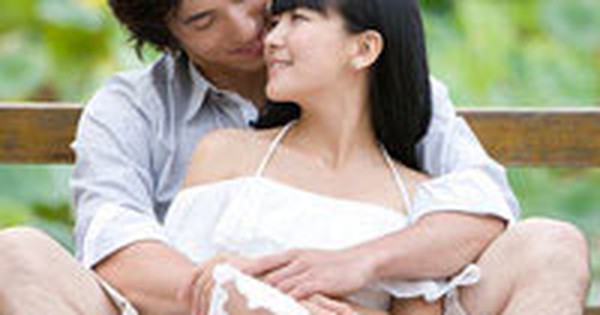 Bị người yêu bỏ vì cố tình sờ ngực