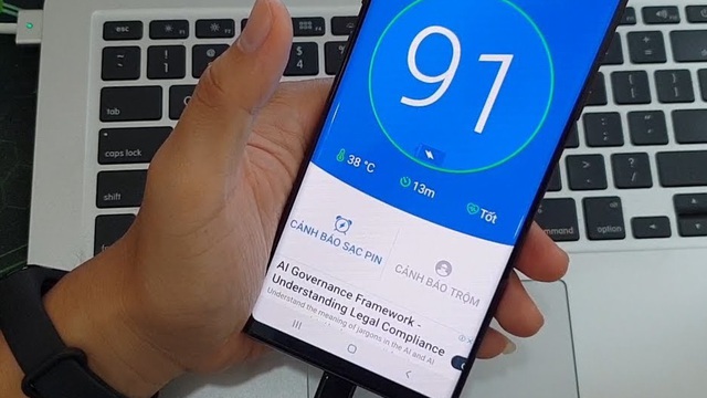 4 smartphone sạc nhanh siêu tốc, giá cực kỳ phải chăng