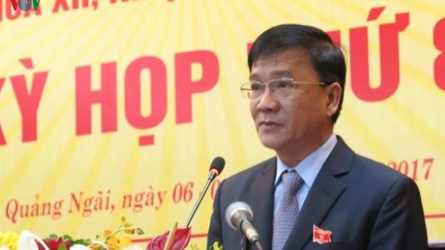 Miễn nhiệm chức Chủ tịch UBND tỉnh Quảng Ngãi với ông Trần Ngọc Căng