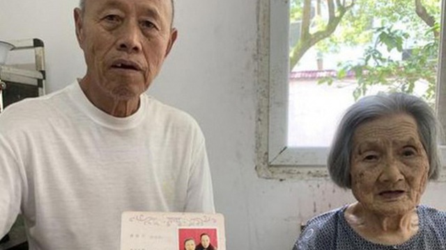 Gặp nhau trong viện dưỡng lão, cụ ông chưa từng có 'mảnh tình vắt vai' quyết định kết hôn với cụ bà 96 tuổi bất chấp cách biệt 23 tuổi