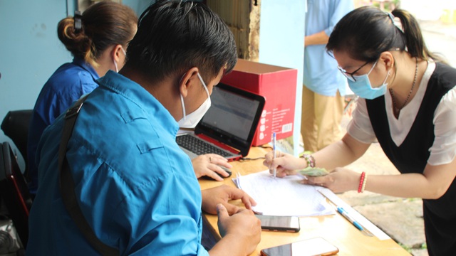 TP. HCM: 'Một trường hợp xét duyệt nhận trợ cấp phải có đủ 4 chữ ký'