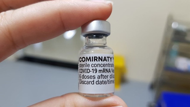 2 lô vắc-xin Pfizer hơn 2,9 triệu liều được gia hạn sẽ bảo quản và tiêm chủng bình thường