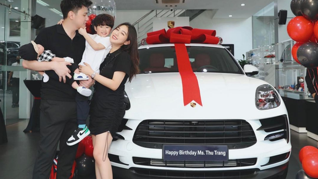 "Sao kê" năm 2021: Hội "con buôn" máu mặt mua thêm vài lượt nhà, xe