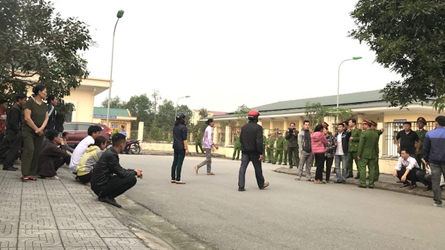 Vụ thầy giáo trẻ bị bắt vì dâm ô học sinh: 5 học sinh tiểu học bị thầy hành xử đồi bại