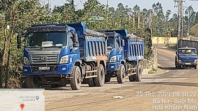 Bí ẩn đoàn xe tải chở "chất lạ", gây rối, đe dọa cán bộ ở bãi rác Khánh Sơn
