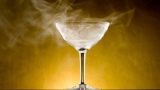 Ly cocktail này ẩn chứa "tử thần vô hình": Đáng sợ đến nỗi "bậc thầy pha chế" phải ra lời khuyên