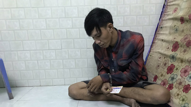 Thợ kim hoàn rỗi nghề đi chở hàng đá, 9X tàng trữ nhiều ma túy
