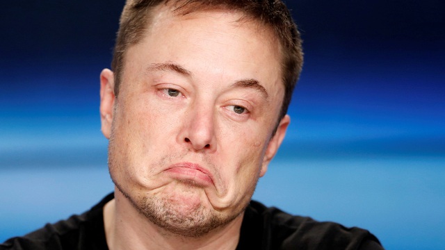 Bạo phát bạo tàn, Elon Musk đang mất tiền với tốc độ khủng khiếp