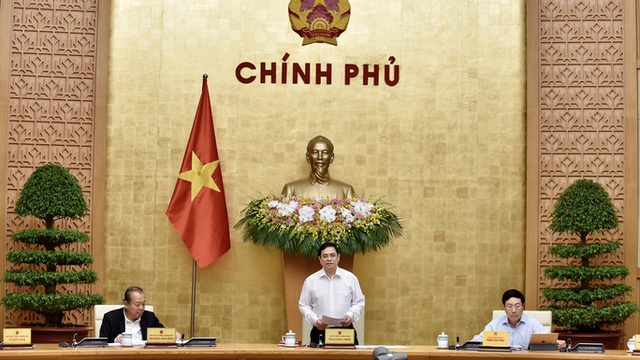 Chùm ảnh: Chính phủ họp triển khai công việc sau khi kiện toàn