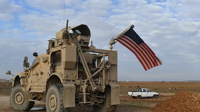 Tình hình Syria: Mỹ chuyển thêm 40 tay súng IS tới căn cứ ở Syria