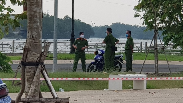 Phát hiện xác chết trôi trên sông Vàm Cỏ Tây