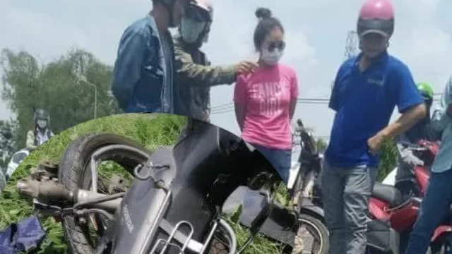 Kinh hãi xe máy tông cột điện, người chạy xe tử vong