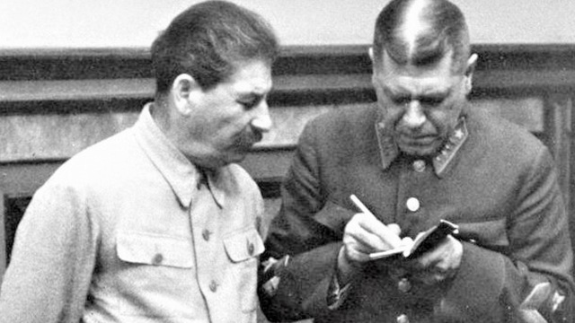 Viên Đại tá quân đội Nga hoàng trở thành Tổng Tham mưu trưởng Hồng quân như thế nào