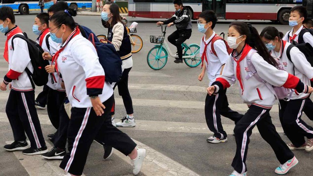 Trung Quốc thống kê thừa 14 triệu trẻ em trong điều tra dân số?