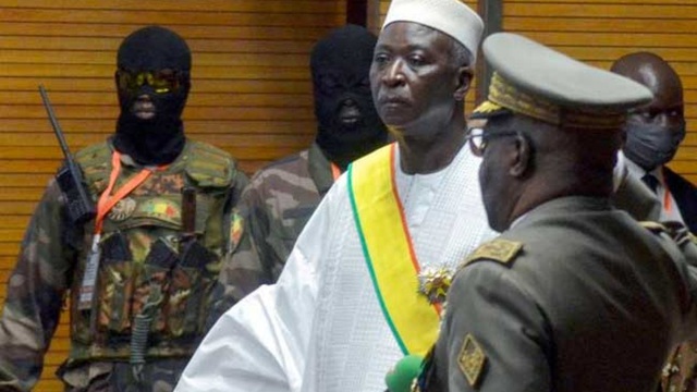 Quân đội Mali trả tự do cho Tổng thống và Thủ tướng lâm thời