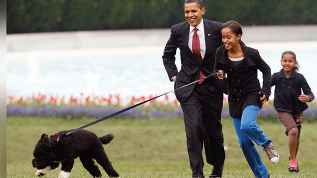 Ông Obama thông báo sự ra đi của "ngôi sao Nhà Trắng"