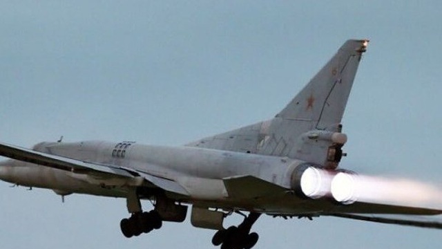 Bí ẩn lý do Nga vội rút máy bay ném bom Tu-22M3 khỏi Syria sau vài ngày hạ cánh