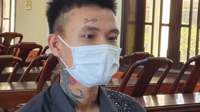 TT-Huế: Nhóm côn đồ đánh nhiều người nhập viện vì cho rằng bị "nhìn đểu" tại quán nhậu