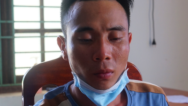 Quảng Nam: Kẻ ngáo đá có trữ ma túy, súng đạn, roi điện...