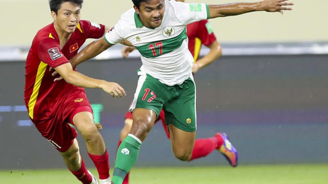 Đội nhà không ngừng đổ lỗi cho trọng tài vì bàn thắng của Tiến Linh, báo Indonesia chua chát: Đó là "nghiệp quật"