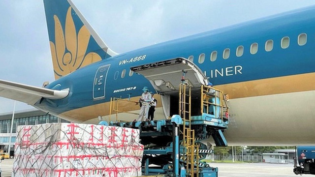 IPP Air Cargo của “vua hàng hiệu” vừa bị lắc đầu từ chối, Vietnam Airlines đã chuẩn bị lập hãng hàng không vận tải ngay sau dịch