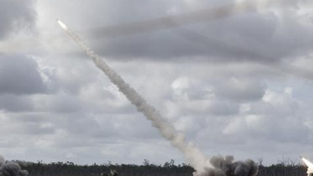 Australia tham gia dự án phát triển tên lửa dẫn đường đất liền có tầm bắn 500km