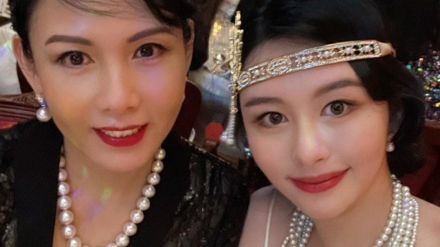 Ái nữ nhà Khâu Thục Trinh mở tiệc sinh nhật xa hoa, nhan sắc hai mẹ con gây 'bão'