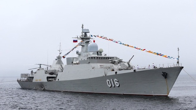 Tàu Nga, Việt Nam và Trung Quốc ra khơi tham dự “Cúp biển”