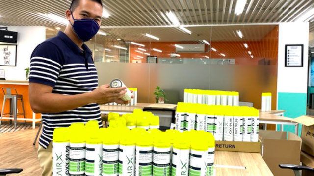 Startup Việt đón đầu "cơ trong nguy" Covid-19: Từ khẩu trang cà phê đầu tiên trên thế giới đến Oxy Nhiệt đới dung tích 8.000 ml cho 180 lần thở, giá bán 179.000 VND/bình