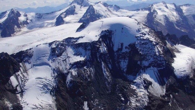 Xác ướp băng 5.300 năm tuổi trên đỉnh núi Alps, phát hiện khảo cổ vĩ đại nhất thế kỷ 20