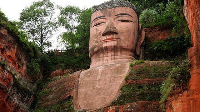 Lạc Sơn Đại Phật lại gây chấn động giới khảo cổ: Bên trong thân tượng là "kho báu vô giá"