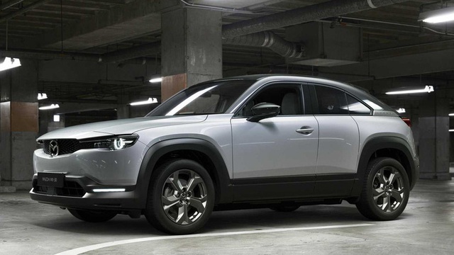 Xe mới của Mazda tuyệt đẹp, nhưng sẽ "uống xăng như nước lã"?