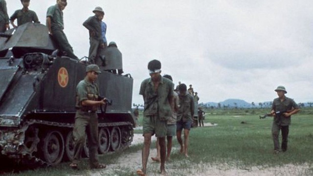 Chiến trường K: Bộ đội Việt Nam đóng giả địch, bắt sống đoàn xe, thu cả trăm khẩu pháo