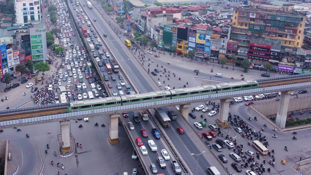 Hà Nội nghiên cứu tuyến đường sắt đô thị số 6 qua 5 quận và 3 huyện
