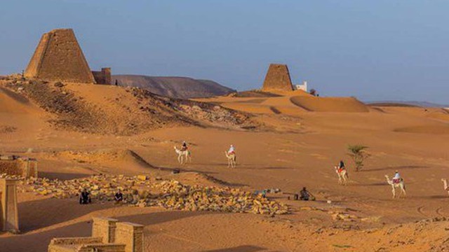 Bí mật trên sa mạc Sudan: Kim tự tháp của các vị vua Kushite