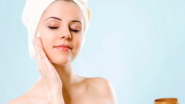 Hướng dẫn cách dưỡng da ẩm mịn mùa đông