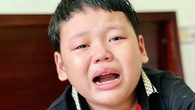 Một hành động này của bố mẹ khiến trẻ tổn thương nghiêm trọng: 10 người thì 9 người mắc phải thường xuyên