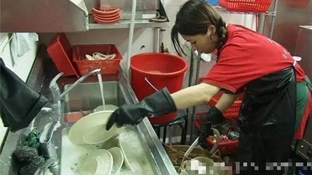 Thất nghiệp phải đi rửa bát, người phụ nữ trở thành bà chủ của cửa hàng Nhật kiếm hàng tỷ đồng mỗi năm: Cơ hội luôn hiện hữu, quan trọng là bạn có nhận ra hay không