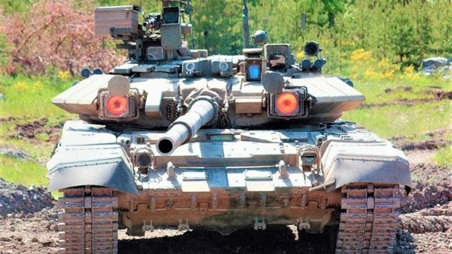 Iraq dự định thành lập lữ đoàn mới trang bị xe tăng T-90S của Nga