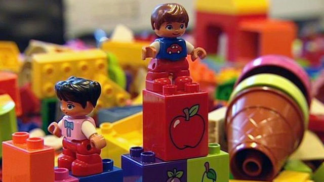 Ngành học lạ: Quản trị kinh doanh số, Lego, Beatles, "Béo Phì học" và quản lý hoa